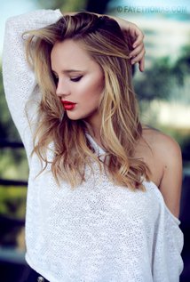 Natasha Loring