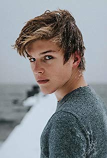 Alex Lange
