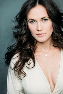 Leah Huebner